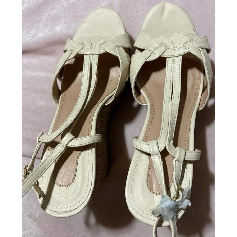 NEW Women's Beige Platform Wedge Open Toe Sandals,‎ Size 10
